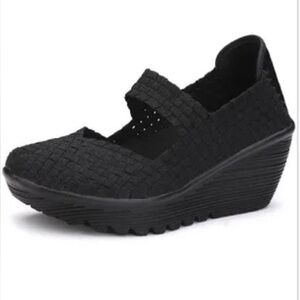 Bernie Mev BM Mary Jane Wedge Shoes Size 38 (US 7.5-8) Black Stretch